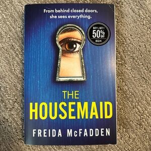 The Housemaids Secret-book 2